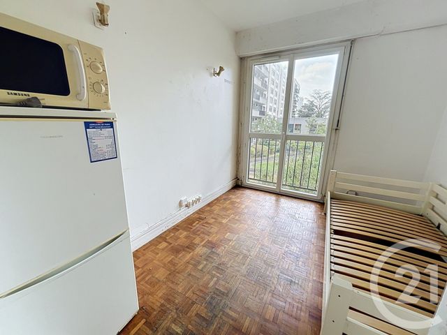Appartement Chambre &agrave; vendre - 1 pi&egrave;ce - 10,13 m2 - Paris - 75020 - ILE-DE-FRANCE