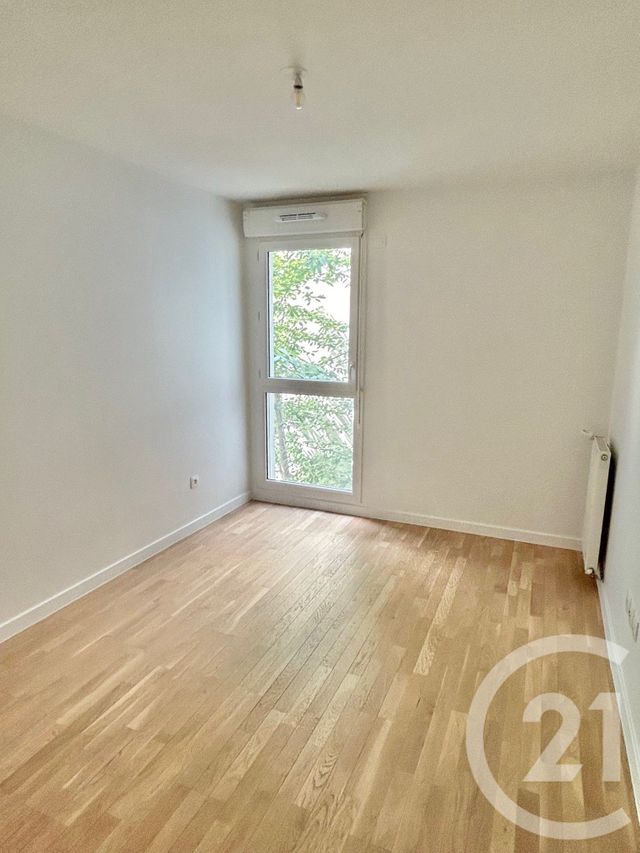 Appartement F3 &agrave; louer - 3 pi&egrave;ces - 56,47 m2 - Villejuif - 94 - ILE-DE-FRANCE