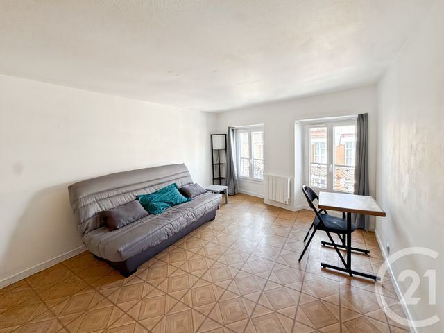 Appartement Studio à louer VILLEJUIF