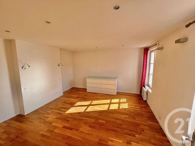 Appartement F2 &agrave; louer - 2 pi&egrave;ces - 41,90 m2 - Cachan - 94 - ILE-DE-FRANCE