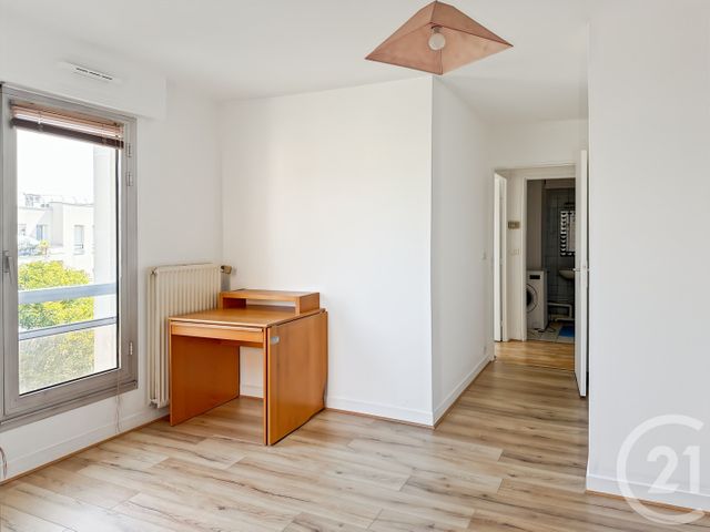 Appartement Duplex &agrave; louer - 3 pi&egrave;ces - 65 m2 - Le Kremlin Bicetre - 94 - ILE-DE-FRANCE