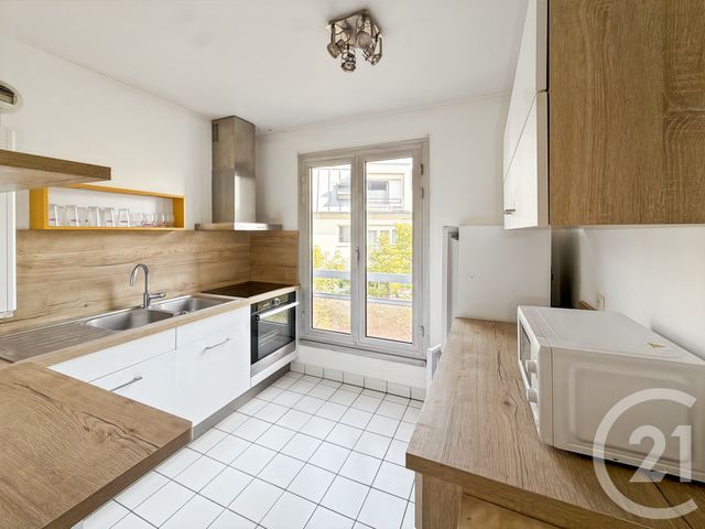 Appartement Duplex &agrave; louer - 3 pi&egrave;ces - 65 m2 - Le Kremlin Bicetre - 94 - ILE-DE-FRANCE