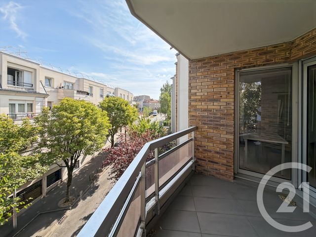 Appartement Duplex &agrave; louer - 3 pi&egrave;ces - 65 m2 - Le Kremlin Bicetre - 94 - ILE-DE-FRANCE