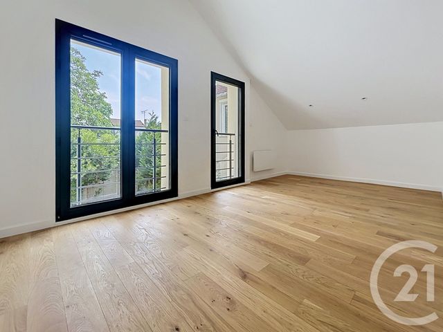 Maison &agrave; vendre - 2 pi&egrave;ces - 71,80 m2 - Villejuif - 94 - ILE-DE-FRANCE