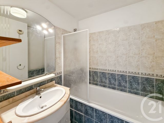 Appartement T2 &agrave; louer - 2 pi&egrave;ces - 45,51 m2 - Le Kremlin Bicetre - 94 - ILE-DE-FRANCE