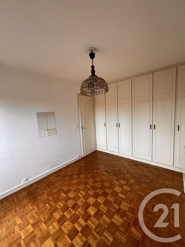 Appartement F2 &agrave; louer - 2 pi&egrave;ces - 44,14 m2 - Ivry Sur Seine - 94 - ILE-DE-FRANCE