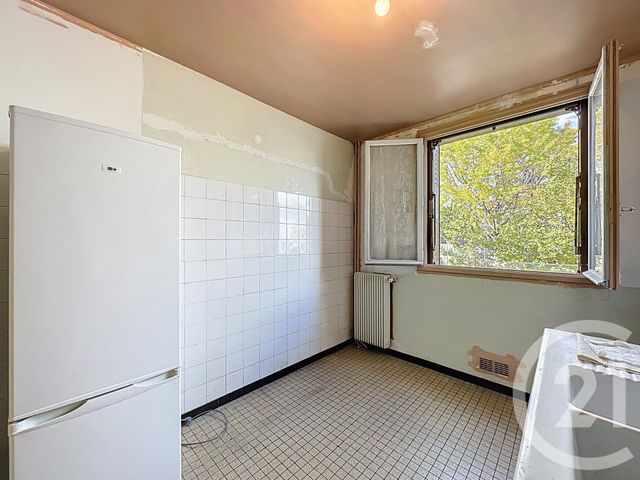 Afficher la photo en grand Appartement F3 à vendre - 3 pièces - 59,26 m2 - Vitry Sur Seine - 94 - ILE-DE-FRANCE