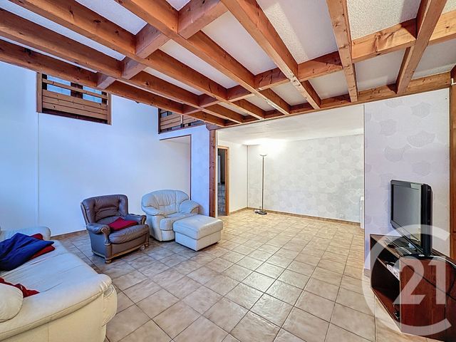 Appartement F5 &agrave; vendre - 5 pi&egrave;ces - 104,77 m2 - Villejuif - 94 - ILE-DE-FRANCE