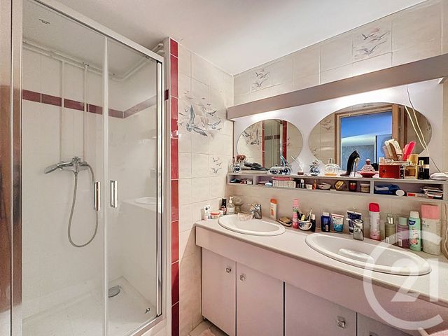 Appartement F5 &agrave; vendre - 5 pi&egrave;ces - 104,77 m2 - Villejuif - 94 - ILE-DE-FRANCE