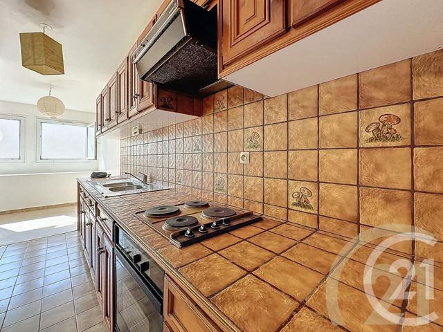 Appartement F4 à vendre - 4 pièces - 80,24 m2 - Villejuif - 94 - ILE-DE-FRANCE