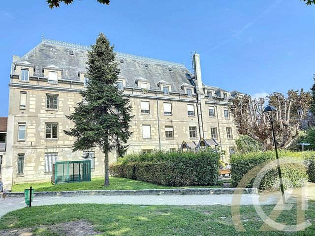 Appartement F4 à vendre - 4 pièces - 80,24 m2 - Villejuif - 94 - ILE-DE-FRANCE