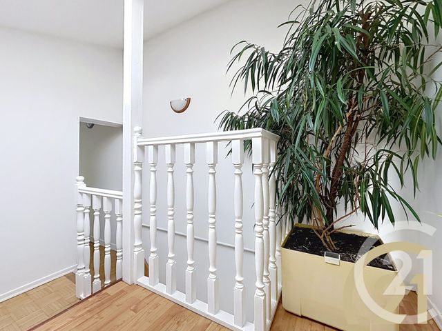 Afficher la photo en grand Maison à vendre - 4 pièces - 80 m2 - Vitry Sur Seine - 94 - ILE-DE-FRANCE