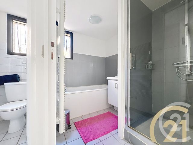 Afficher la photo en grand Maison à vendre - 4 pièces - 80 m2 - Vitry Sur Seine - 94 - ILE-DE-FRANCE