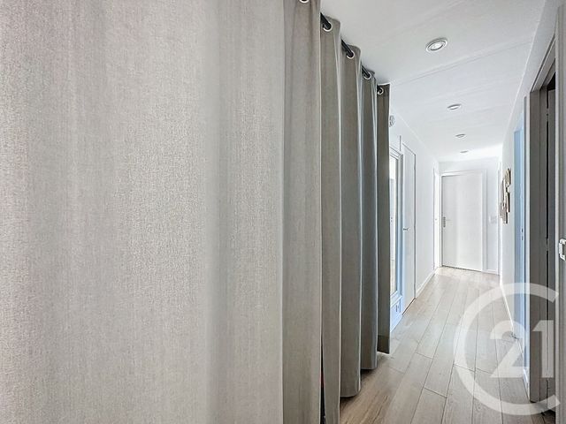 Appartement F5 à vendre - 5 pièces - 91,64 m2 - Villejuif - 94 - ILE-DE-FRANCE