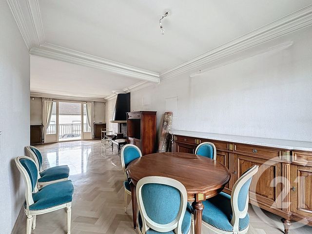 Maison à vendre - 6 pièces - 153,40 m2 - Villejuif - 94 - ILE-DE-FRANCE