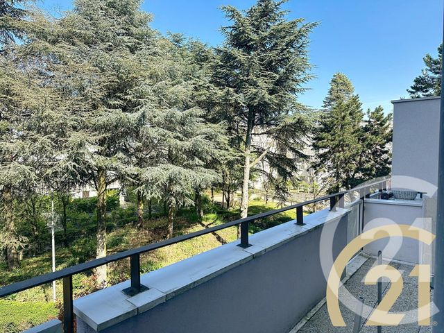 Appartement F4 à vendre - 4 pièces - 78,71 m2 - Villejuif - 94 - ILE-DE-FRANCE