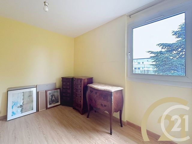 Afficher la photo en grand Appartement F4 à vendre - 4 pièces - 78,71 m2 - Villejuif - 94 - ILE-DE-FRANCE