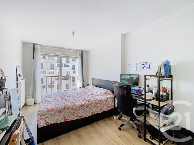 Appartement T3 à vendre - 3 pièces - 63,80 m2 - Villejuif - 94 - ILE-DE-FRANCE