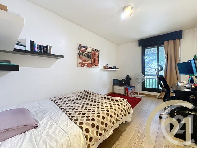 Afficher la photo en grand Maison à vendre - 7 pièces - 155 m2 - Chevilly Larue - 94 - ILE-DE-FRANCE