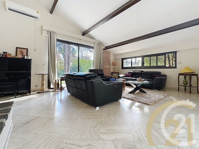 Afficher la photo en grand Maison à vendre - 7 pièces - 155 m2 - Chevilly Larue - 94 - ILE-DE-FRANCE