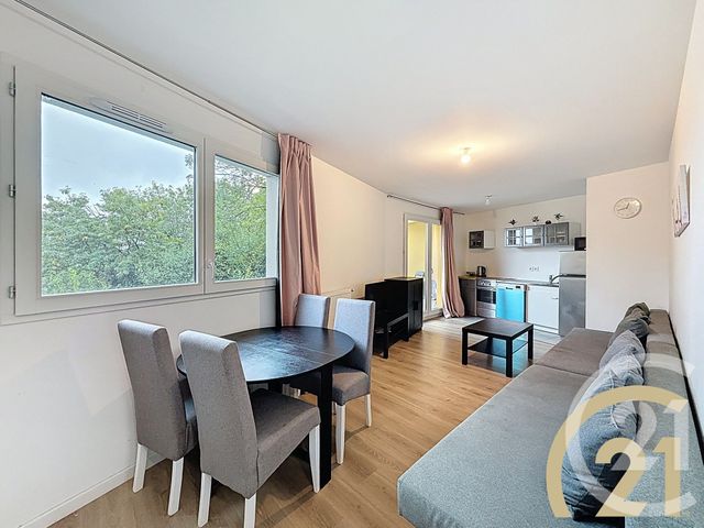 Appartement T4 à vendre - 3 pièces - 58,39 m2 - Villejuif - 94 - ILE-DE-FRANCE