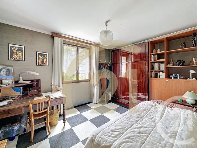 Maison à vendre - 14 pièces - 274,17 m2 - Villejuif - 94 - ILE-DE-FRANCE