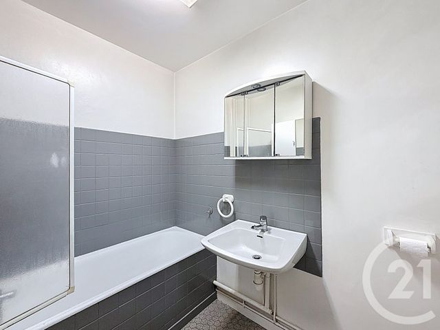 Appartement F2 à vendre - 2 pièces - 41,46 m2 - Villejuif - 94 - ILE-DE-FRANCE