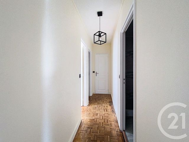 Appartement F3 à vendre - 3 pièces - 55,19 m2 - Villejuif - 94 - ILE-DE-FRANCE