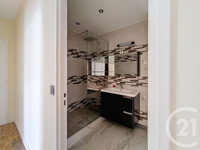 Appartement F3 à vendre - 3 pièces - 55,19 m2 - Villejuif - 94 - ILE-DE-FRANCE