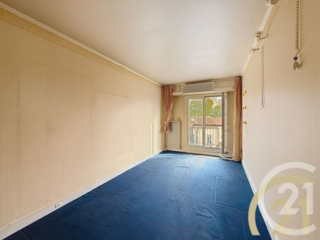 Appartement T3 à vendre - 3 pièces - 72,04 m2 - Villejuif - 94 - ILE-DE-FRANCE