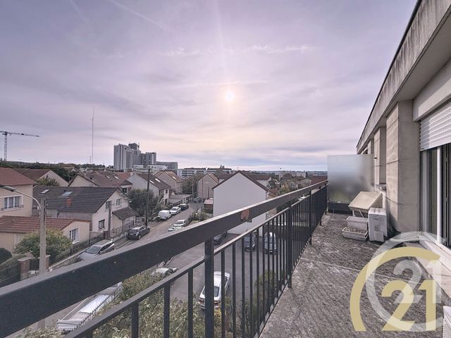 Appartement T3 à vendre - 3 pièces - 72,04 m2 - Villejuif - 94 - ILE-DE-FRANCE