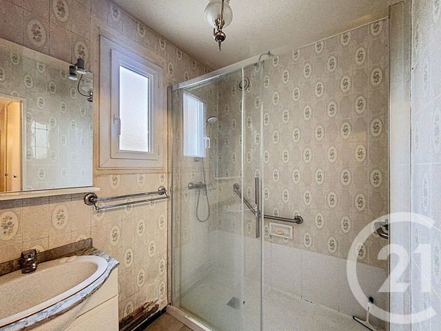 Appartement F5 à vendre - 5 pièces - 90,61 m2 - Villejuif - 94 - ILE-DE-FRANCE