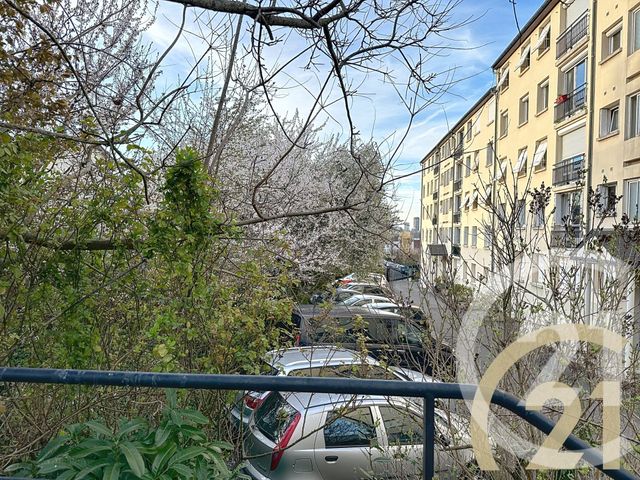 Appartement F5 à vendre - 5 pièces - 79 m2 - Villejuif - 94 - ILE-DE-FRANCE