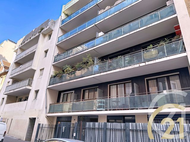 Appartement Studio à vendre - 1 pièce - 24,74 m2 - Paris - 75020 - ILE-DE-FRANCE
