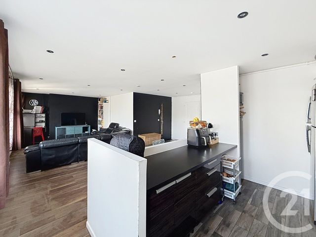 Afficher la photo en grand Appartement T5 à vendre - 5 pièces - 103,03 m2 - Villejuif - 94 - ILE-DE-FRANCE