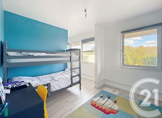 Appartement T5 &agrave; vendre - 5 pi&egrave;ces - 103,03 m2 - Villejuif - 94 - ILE-DE-FRANCE