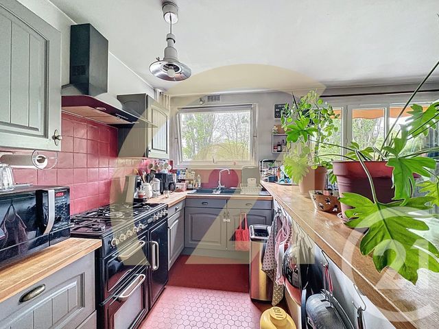 Afficher la photo en grand Appartement F2 à vendre - 2 pièces - 41,41 m2 - Villejuif - 94 - ILE-DE-FRANCE