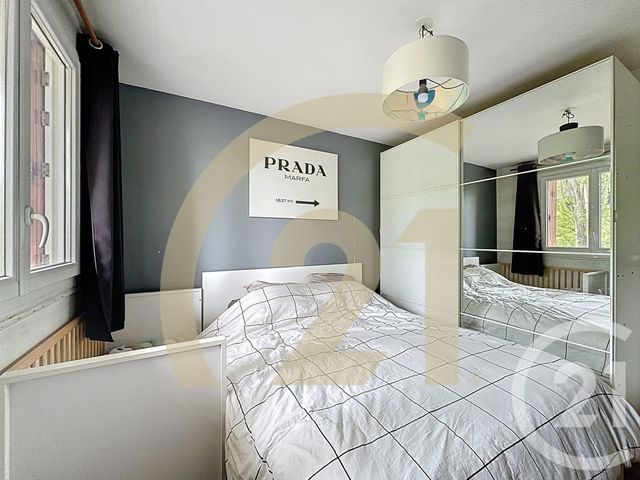 Afficher la photo en grand Appartement F2 à vendre - 2 pièces - 41,41 m2 - Villejuif - 94 - ILE-DE-FRANCE