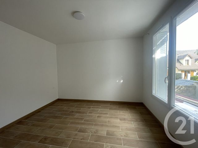 Afficher la photo en grand Maison à louer - 4 pièces - 69,47 m2 - Villejuif - 94 - ILE-DE-FRANCE