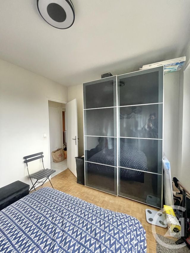 Afficher la photo en grand Appartement F2 à louer - 2 pièces - 42,96 m2 - Villejuif - 94 - ILE-DE-FRANCE