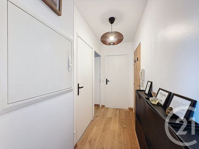 Appartement T2 à vendre - 2 pièces - 47,60 m2 - Villejuif - 94 - ILE-DE-FRANCE