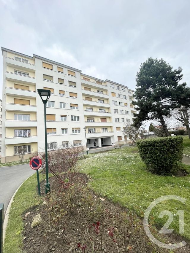 Appartement F2 à louer - 2 pièces - 43,04 m2 - Villejuif - 94 - ILE-DE-FRANCE