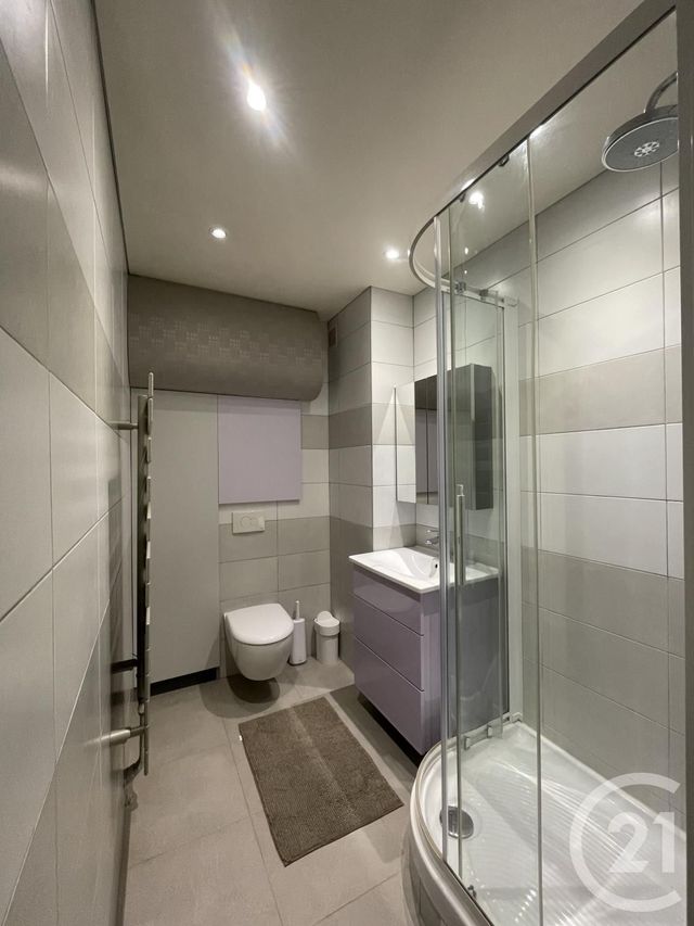 Appartement F2 à louer - 2 pièces - 43,04 m2 - Villejuif - 94 - ILE-DE-FRANCE