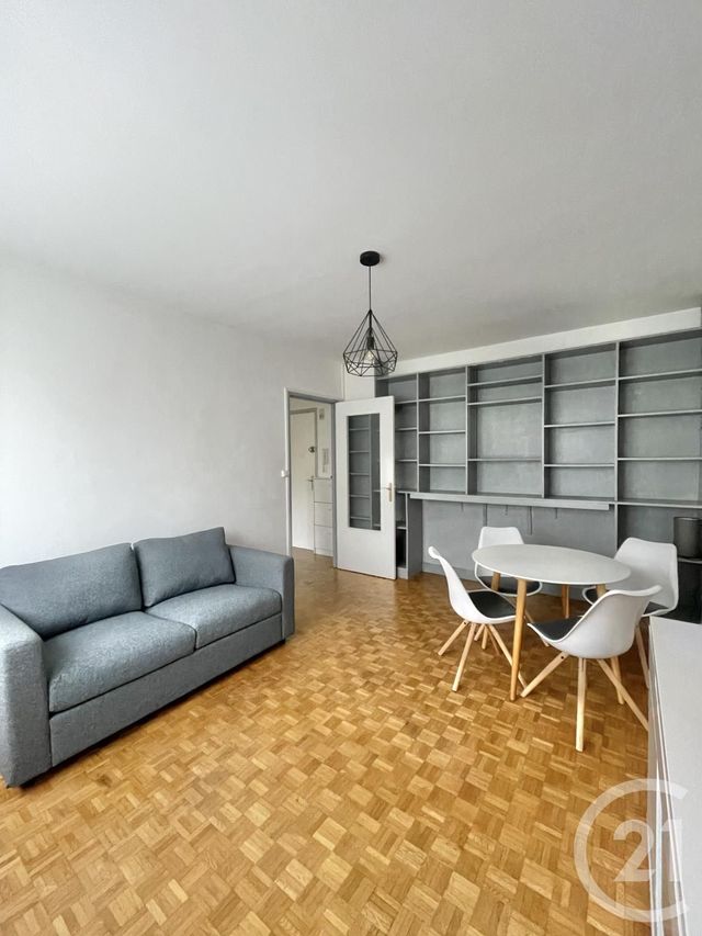 Appartement F2 à louer - 2 pièces - 43,04 m2 - Villejuif - 94 - ILE-DE-FRANCE
