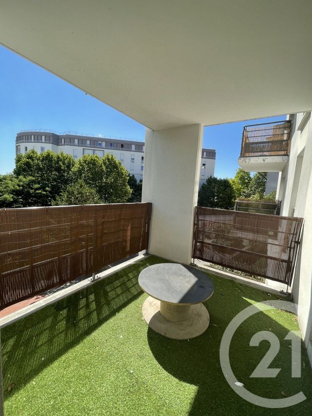 Appartement F2 à louer - 2 pièces - 42,17 m2 - Villejuif - 94 - ILE-DE-FRANCE