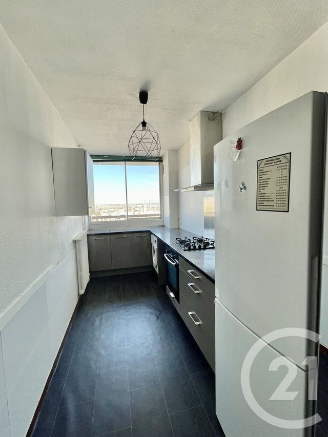 Appartement F4 &agrave; louer - 4 pi&egrave;ces - 86,90 m2 - Villejuif - 94 - ILE-DE-FRANCE