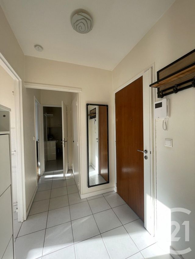 Appartement F2 &agrave; louer - 2 pi&egrave;ces - 42,96 m2 - Villejuif - 94 - ILE-DE-FRANCE