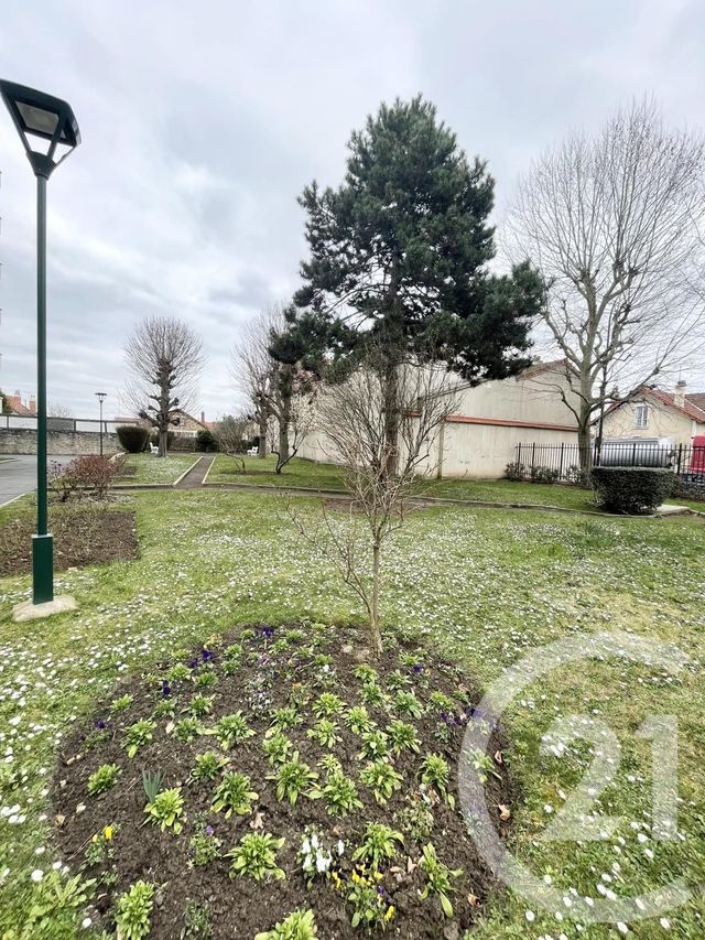 Appartement F2 &agrave; louer - 2 pi&egrave;ces - 42,96 m2 - Villejuif - 94 - ILE-DE-FRANCE