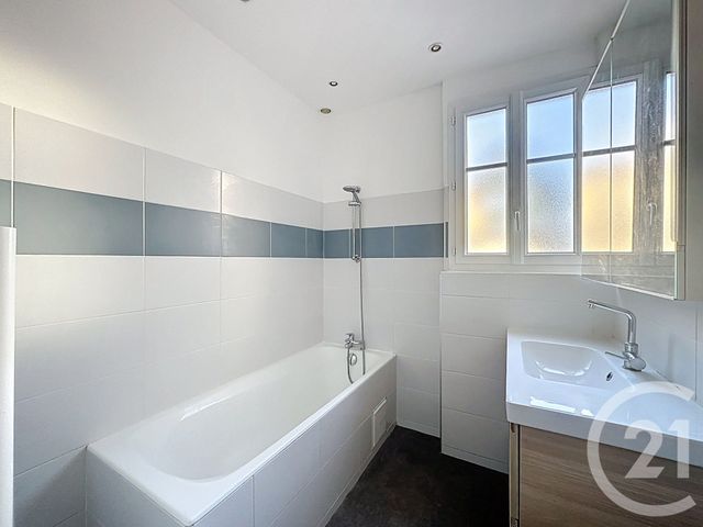 Appartement F4 &agrave; vendre - 4 pi&egrave;ces - 68,77 m2 - Villejuif - 94 - ILE-DE-FRANCE