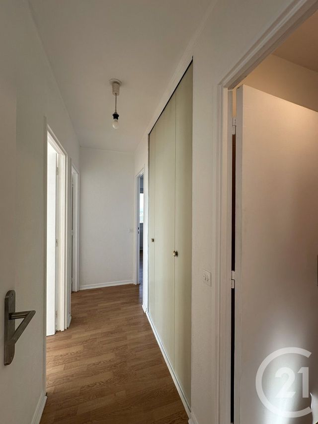 Appartement F4 à louer - 4 pièces - 76,99 m2 - Villejuif - 94 - ILE-DE-FRANCE